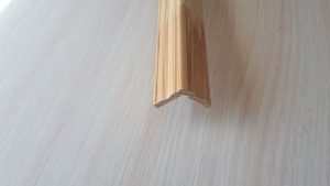 Уголок наружный 30*30мм L-2,5м фигурный 01422