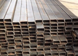 Труба профильная 25*50мм (1,5мм.) L-3м 05522